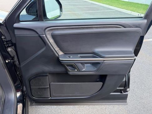 Used 2022 Rivian R1T Adventure image 16