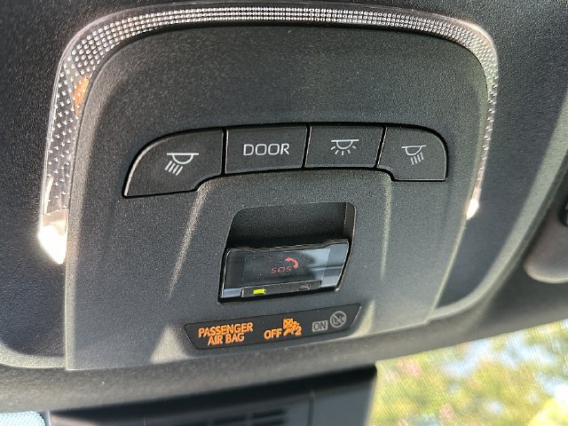 Used 2023 Toyota Corolla SE FWD image 29