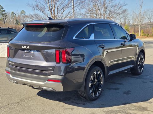 New 2026 Kia Sorento EX image 7