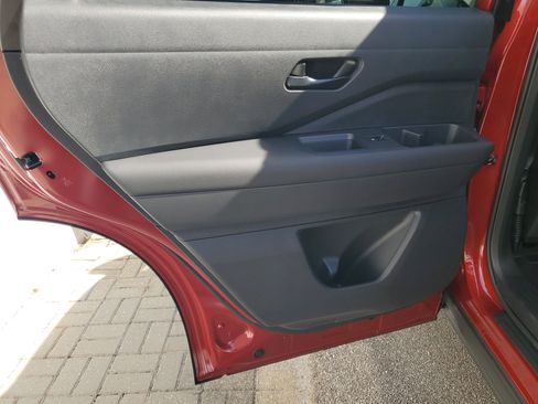 New 2026 Nissan Pathfinder SV image 22