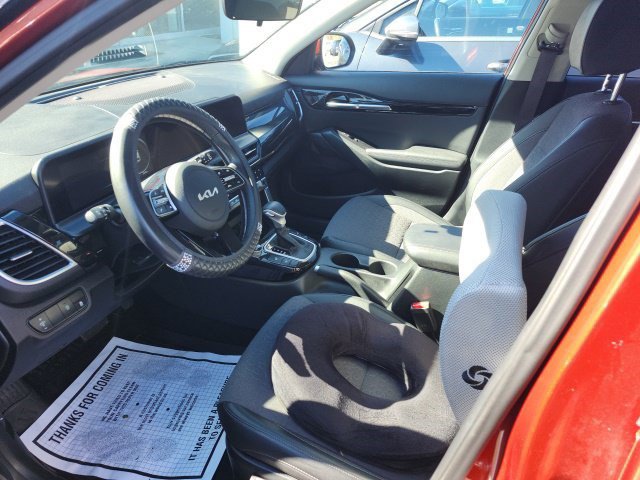 Certified 2024 Kia Seltos S AWD/4WD image 3