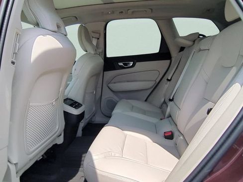 New 2026 Volvo XC60 B5 Ultra AWD/4WD image 9