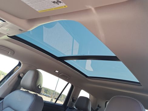 New 2026 Volkswagen Atlas SEL image 29