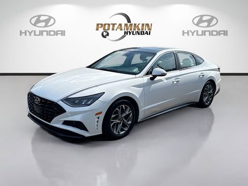 Used 2023 Hyundai Sonata SEL w/ Convenience Package FWD image 1