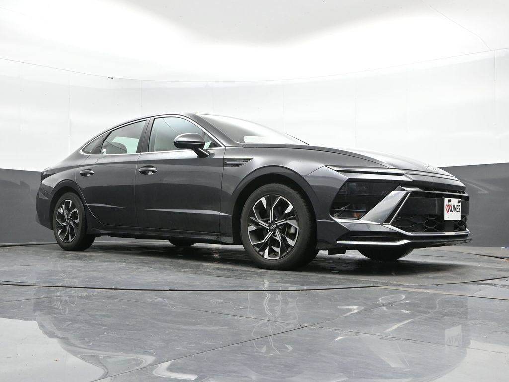 Certified 2025 Hyundai Sonata SEL FWD image 41