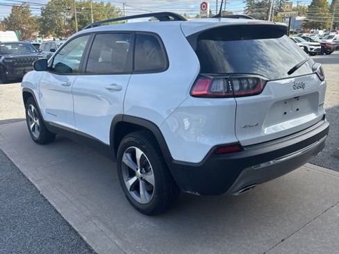 Certified 2022 Jeep Cherokee Limited image 5