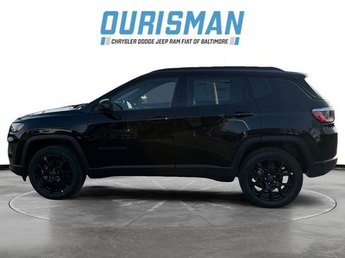 New 2026 Jeep Compass Latitude image 3