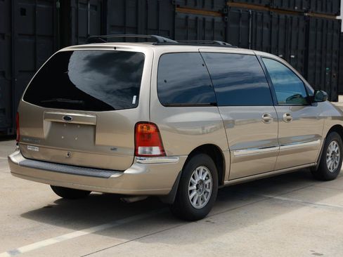 Used 1999 Ford Windstar SE FWD image 11