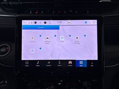 New 2025 Jeep Grand Cherokee Limited AWD/4WD image 19