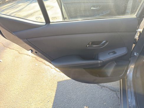 New 2025 Nissan Sentra SV image 29