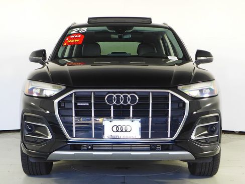 Used 2023 Audi Q5 2.0T Premium w/ Convenience Package image 3