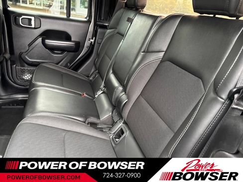 Used 2021 Jeep Gladiator Sport AWD/4WD image 12