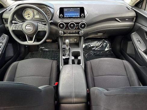 Certified 2025 Nissan Sentra S FWD image 21