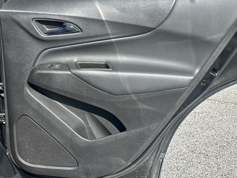 Used 2024 Chevrolet Equinox LT AWD/4WD image 16