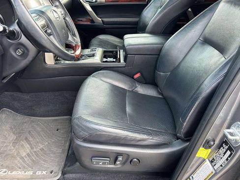 Used 2013 Lexus GX 460 w/ Comfort Plus Pkg AWD/4WD image 18