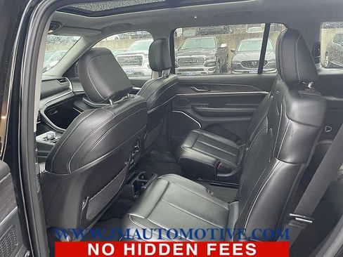Used 2021 Jeep Grand Cherokee L Limited AWD/4WD image 3