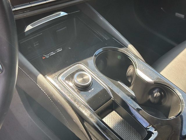 Used 2024 Buick Envision Preferred AWD/4WD image 30