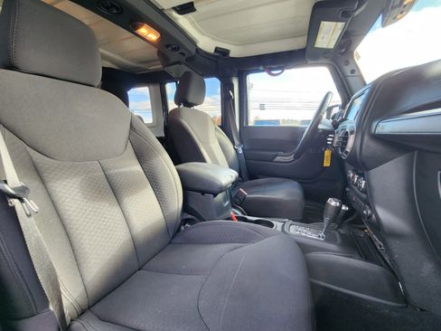 Used 2016 Jeep Wrangler Unlimited Sport w/ Quick Order Package 24S image 37