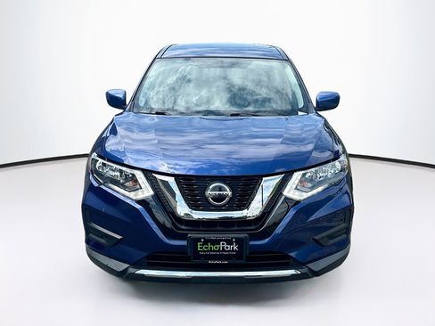 Used 2018 Nissan Rogue S AWD/4WD image 2