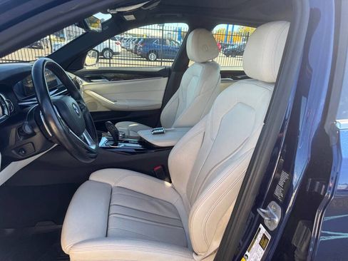 Used 2017 BMW 530i xDrive image 3