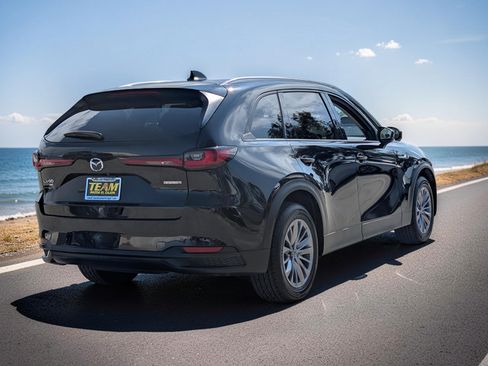 Used 2025 MAZDA CX-90 3.3 Turbo w/ Preferred Package AWD/4WD image 6