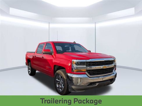 Used 2018 Chevrolet Silverado 1500 LT w/ LT Eassist Package AWD/4WD image 5