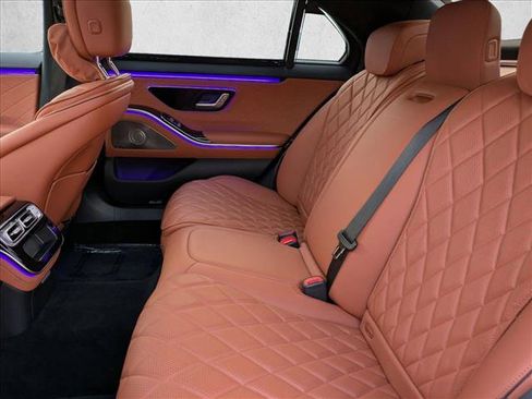 Certified 2024 Mercedes-Benz S 580 4MATIC Sedan image 22