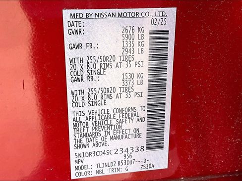 Certified 2025 Nissan Pathfinder SL w/ SL Premium Package AWD/4WD image 34