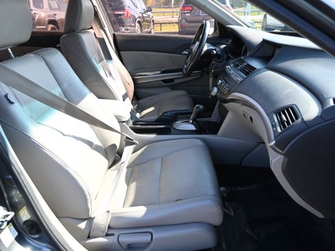 Used 2010 Honda Accord EX-L image 14