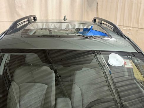 Used 2018 Subaru Forester 2.5i Premium w/ All-Weather Package image 15