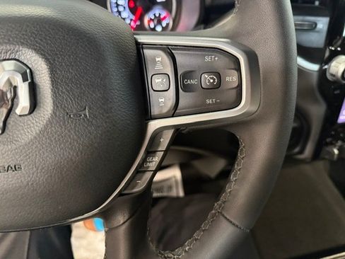 Used 2025 RAM 2500 Big Horn AWD/4WD image 47