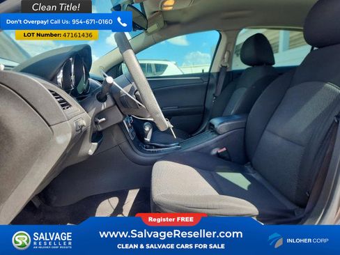 Used 2010 Chevrolet Malibu LT w/ Power Convenience Package image 9