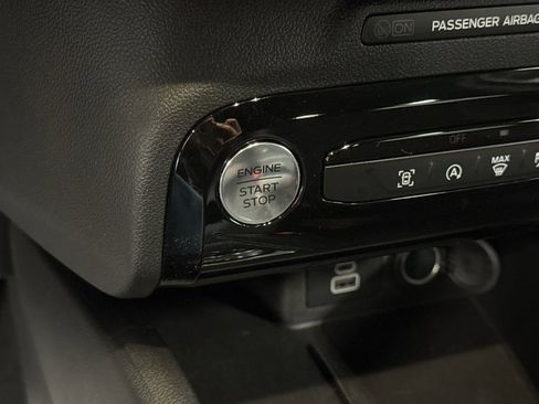 Used 2025 Ford Escape ST-Line w/ Tech Pack #1 image 12