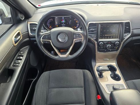 Used 2015 Jeep Grand Cherokee Laredo w/ Security & Convenience Group image 13