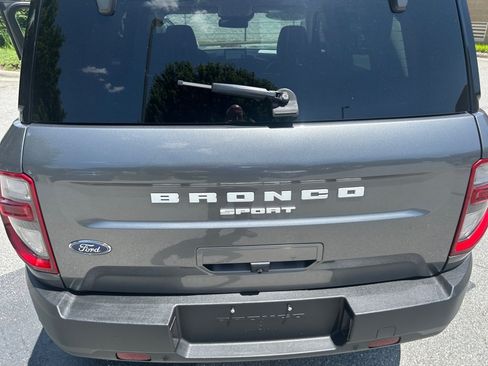 Used 2021 Ford Bronco Sport Outer Banks w/ Outer Banks Package AWD/4WD image 14