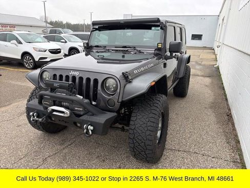Used 2014 Jeep Wrangler Unlimited Rubicon w/ Max Tow Package image 6