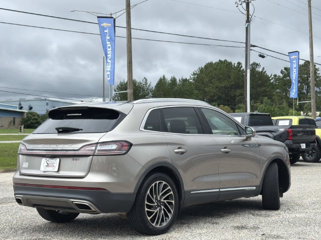 Used 2019 Lincoln Nautilus Reserve w/ Driver Assistance Package FWD image 9