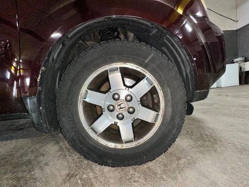 Used 2010 Honda Pilot Touring image 19