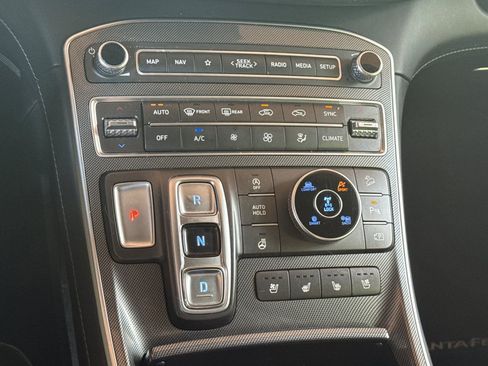 Used 2022 Hyundai Santa Fe Limited AWD/4WD image 21