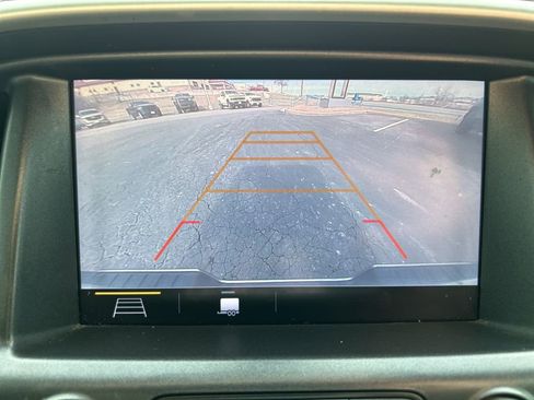 Used 2019 GMC Canyon SLE image 31