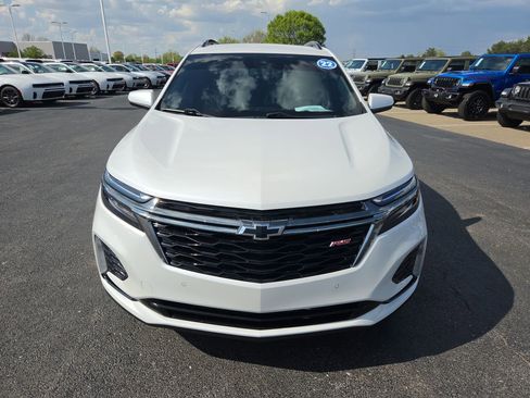 Used 2022 Chevrolet Equinox RS FWD image 2