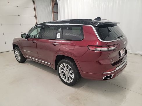 New 2025 Jeep Grand Cherokee L Summit image 3
