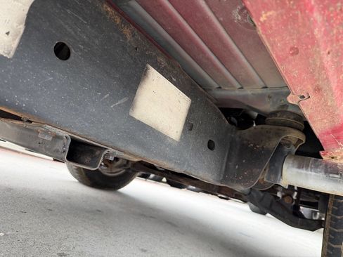 Used 2006 Chevrolet Silverado 3500 LT w/ Heavy-Duty Power Package image 13