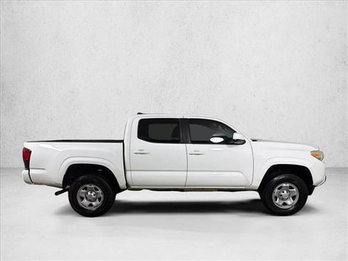 Used 2019 Toyota Tacoma SR w/ SR Convenience Package RWD image 2