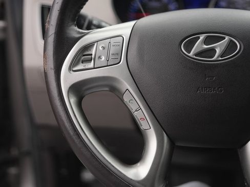 Used 2012 Hyundai Tucson GLS image 22