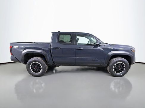 New 2026 Toyota Tacoma TRD Off-Road AWD/4WD image 4