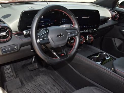 Used 2024 Chevrolet Blazer EV RS AWD/4WD image 32