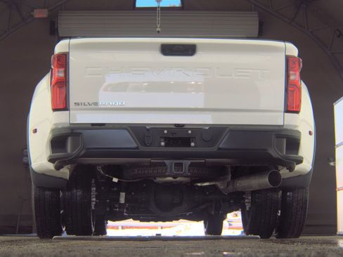 Certified 2024 Chevrolet Silverado 3500 W/T w/ WT Convenience Package image 8