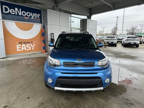 Used 2017 Kia Soul + w/ Designer's Package image 2