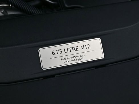 New 2027 Rolls-Royce Ghost Black Badge AWD/4WD image 38